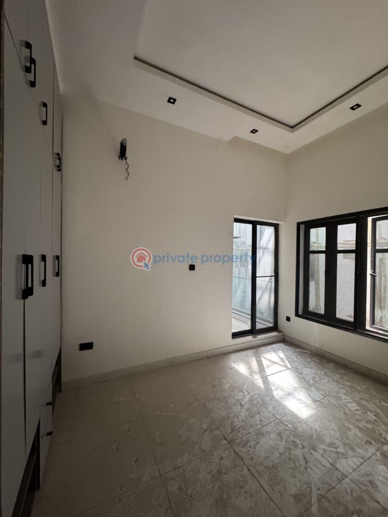 2 bedroom Flat & Apartment For Sale Lekki Phase 1 Lagos - 3