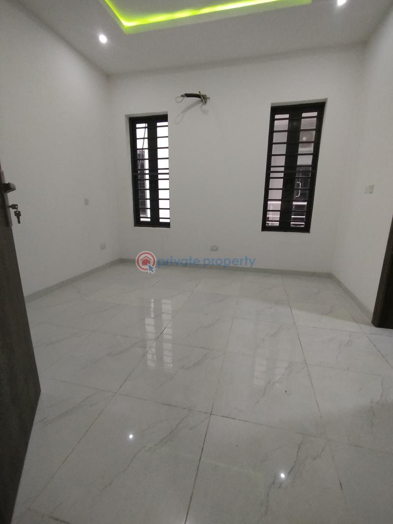 2 bedroom Block Of Flats For Sale Opebi Ikeja Lagos - 11