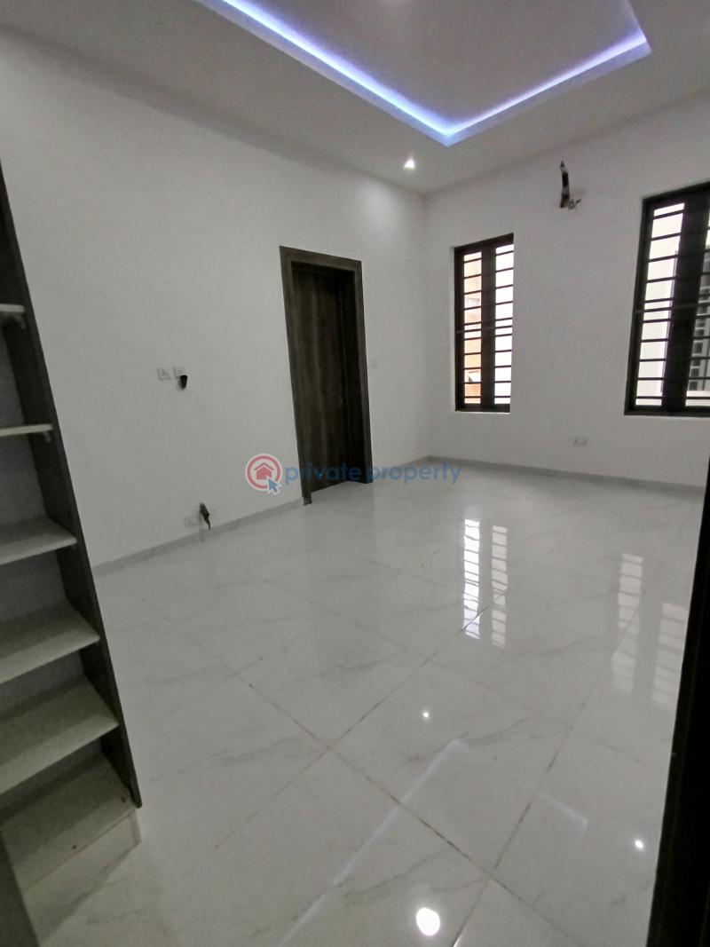 2 bedroom Block Of Flats For Sale Opebi Ikeja Lagos - 14