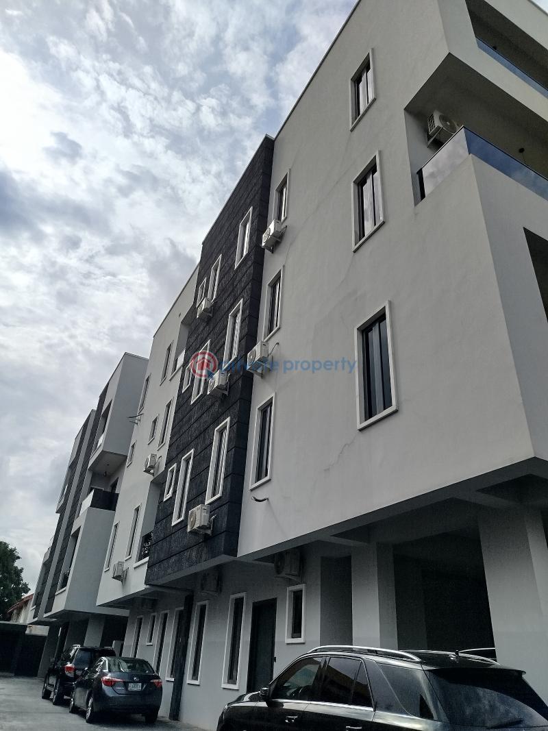 2 bedroom Block Of Flats For Sale Opebi Ikeja Lagos - 0