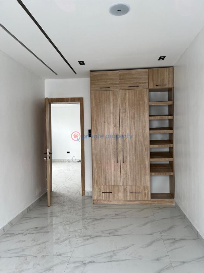 2 bedroom Block Of Flats For Sale Lekki Phase 1 Lagos - 4