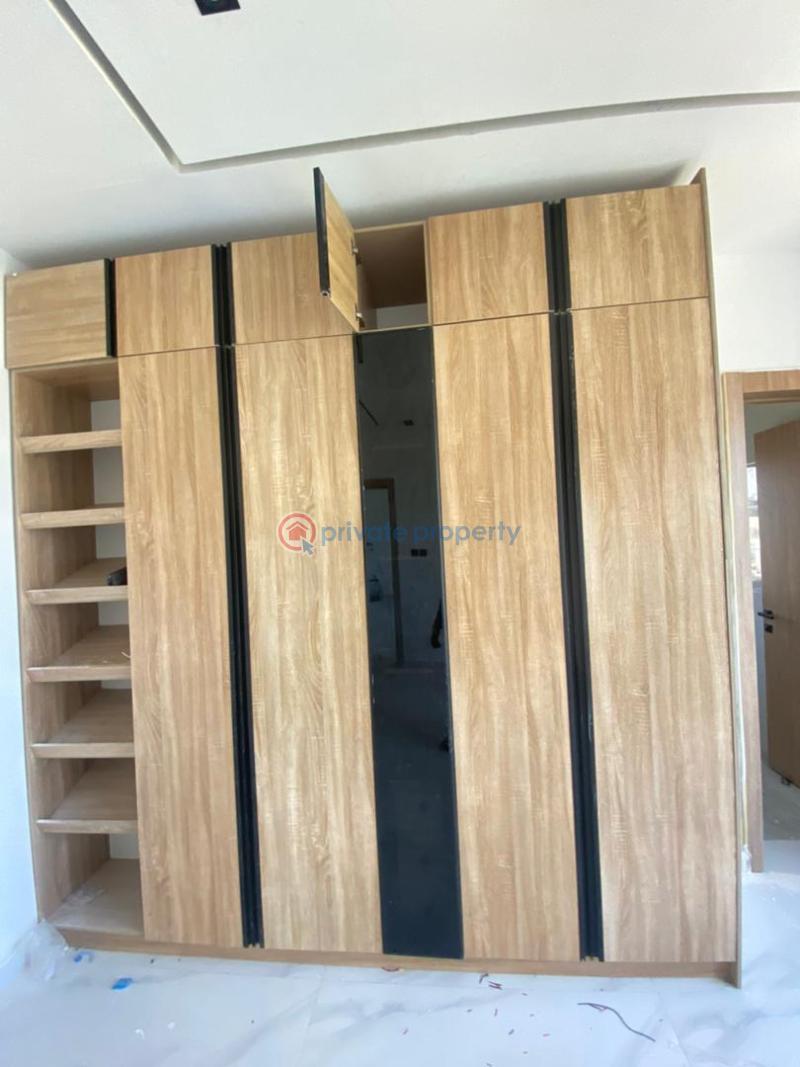 2 bedroom Shared Apartment For Sale Lekki Phase 1 Lagos - 6