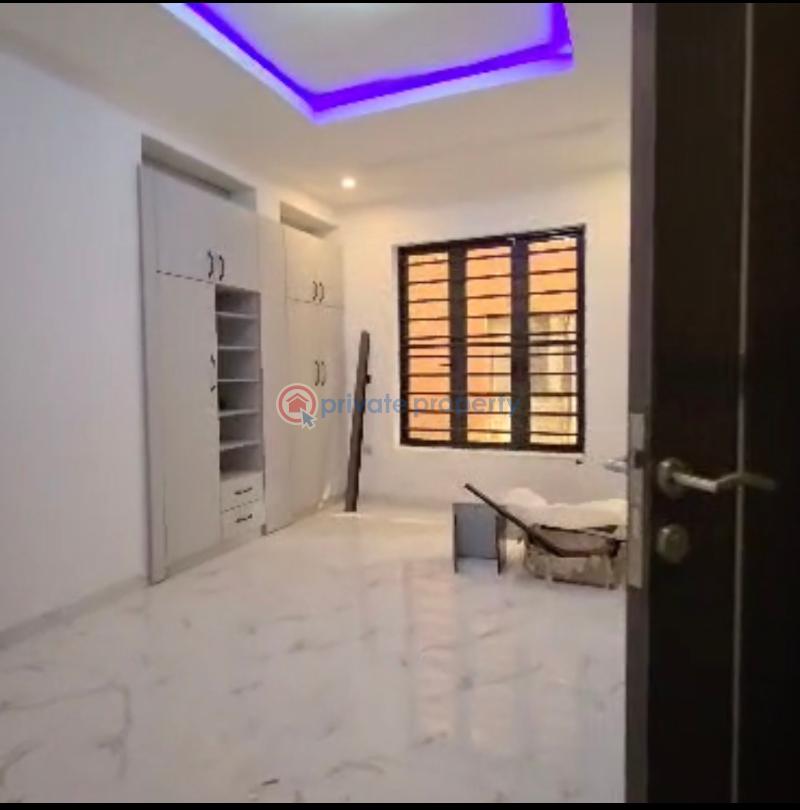 2 bedroom Flat & Apartment For Sale Adeniyi Jones Ikeja Lagos - 3