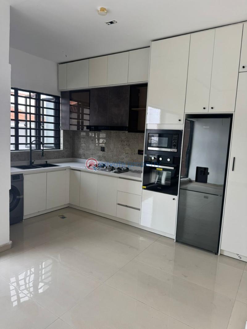 2 bedroom Flat & Apartment For Sale Lekki Phase 1 Lagos - 4