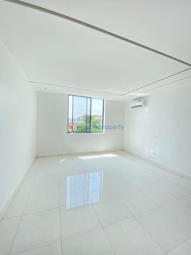 2 bedroom Shared Apartment For Sale Lekki Phase 1 Lagos - 9