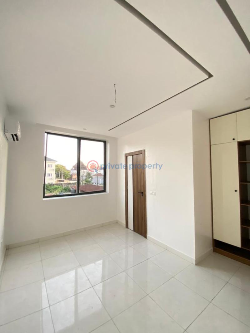 2 bedroom Shared Apartment For Sale Lekki Phase 1 Lagos - 3