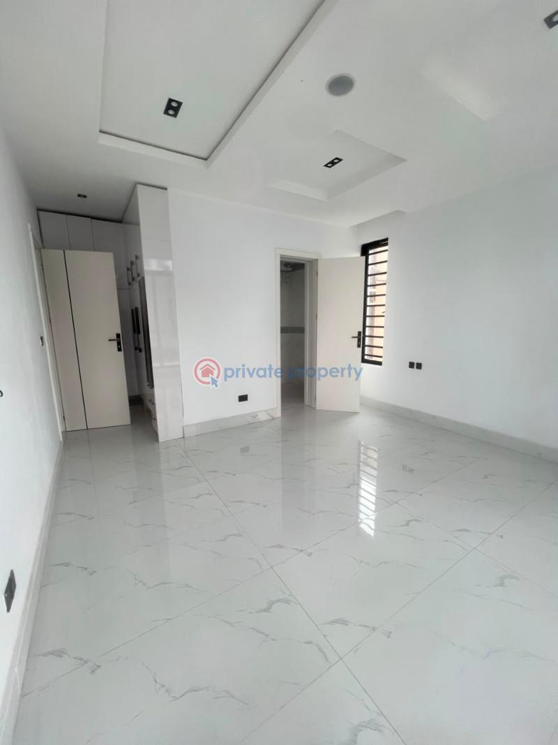 2 bedroom Mini Flat For Sale Lekki Phase 1 Lagos - 3