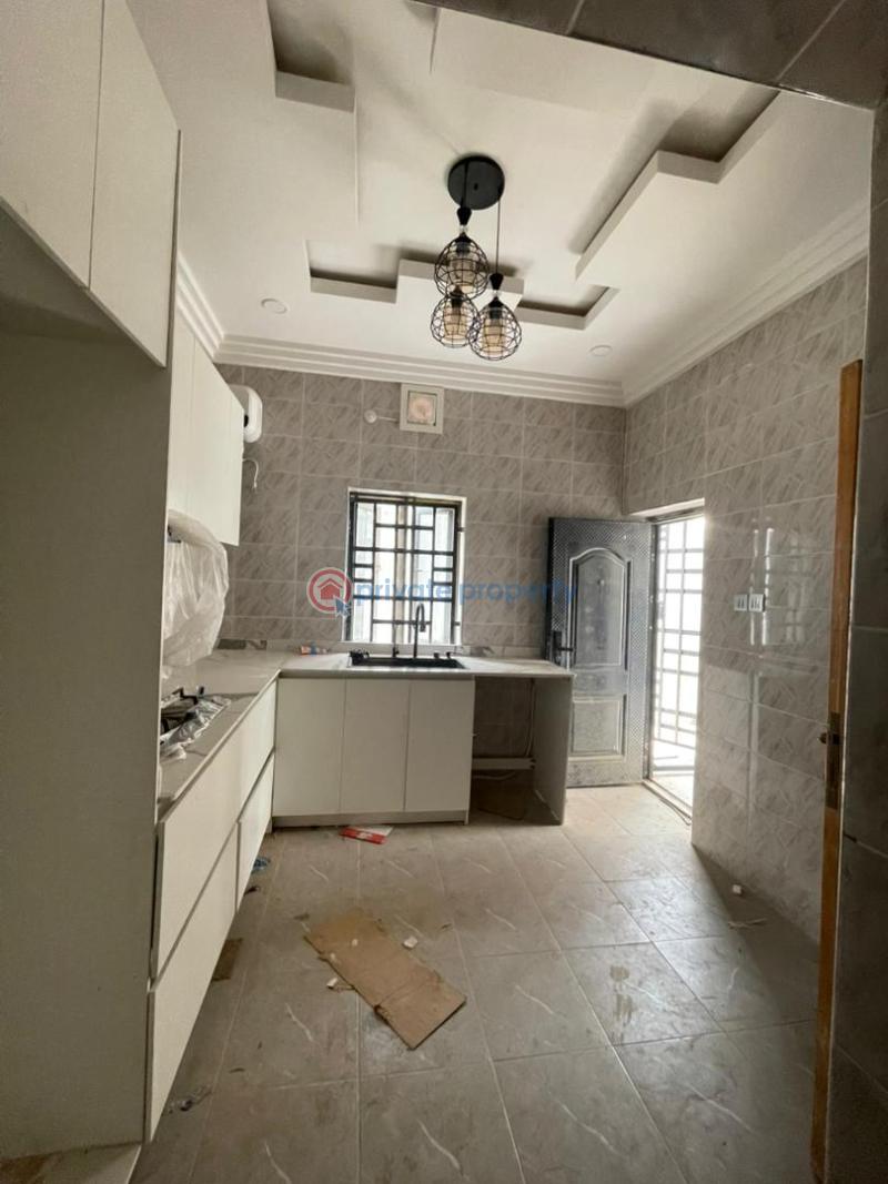 House For Rent Shobande/palace Area, Akala Estate, Akobo Ibadan. 4 Ibadan Oyo - 5
