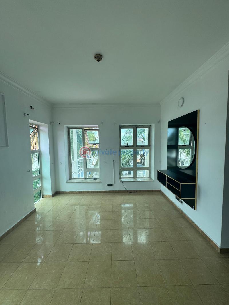 2 bedroom Block Of Flats For Rent Oniru Victoria Island Lagos - 5
