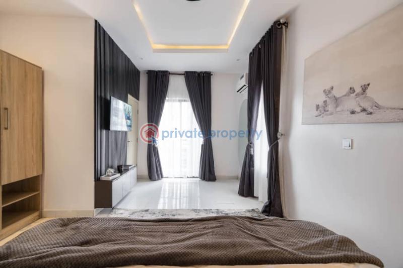 2-bedroom apartment with pool & ps5 - 7 2 bedroom Flat & Apartment Short let Chisco, Lekki Lagos - 7