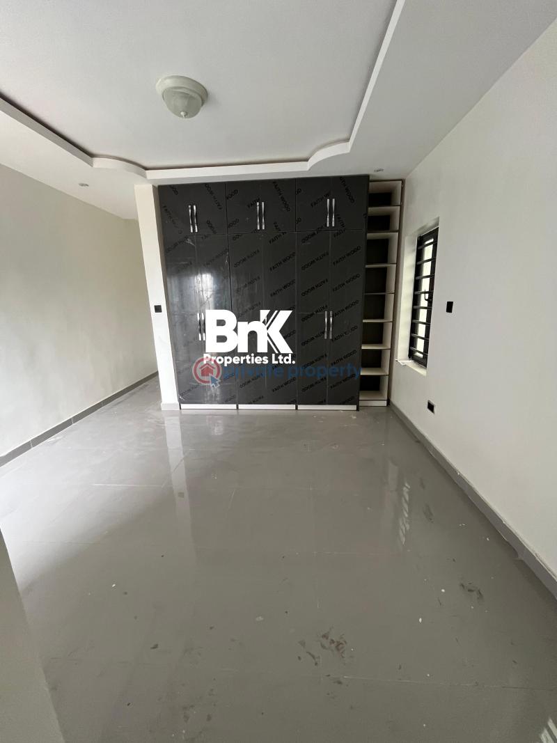 2 bedroom Block Of Flats For Rent Ikate Elegushi Lekki Lagos - 17