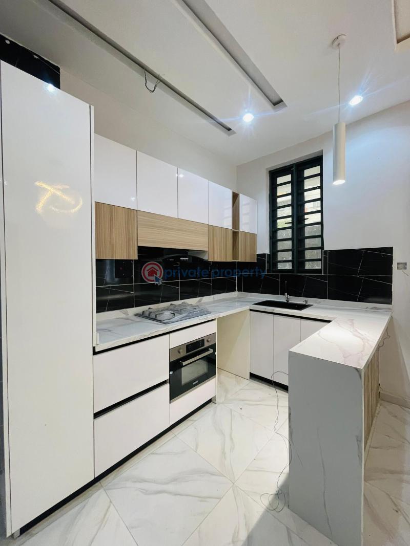 2 bedroom Block Of Flats For Sale Off Kusenla Ikate Elegushi Lekki Lagos - 2