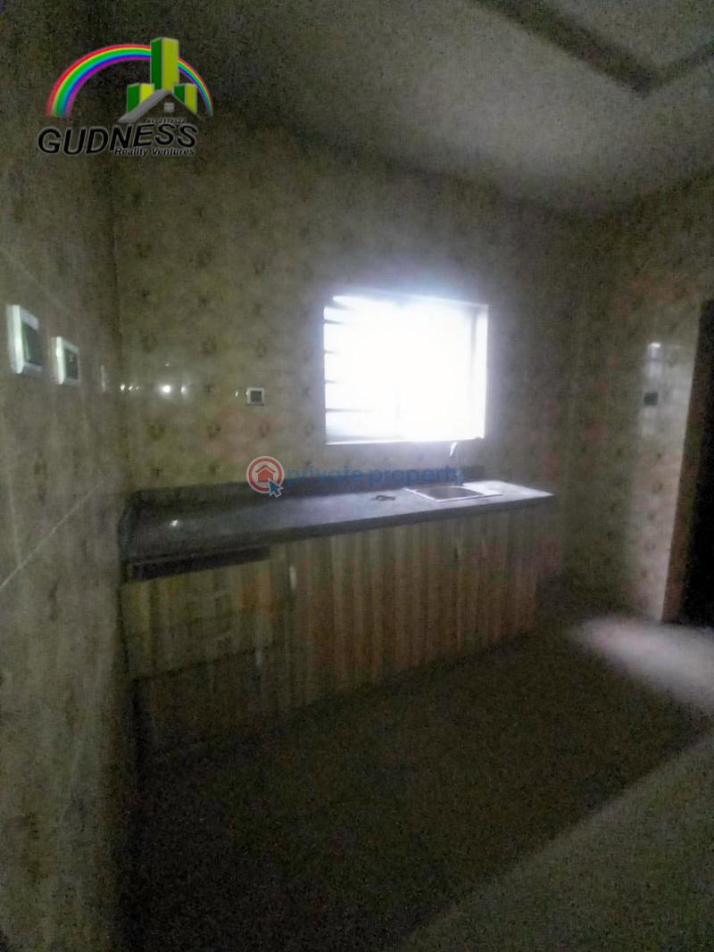 2 bedroom Flat & Apartment For Rent Mobil Road, Ilaje Ajah Lagos - 7