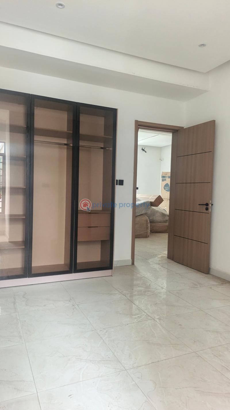 2 bedroom Self Contain For Rent Lekki Phase 1 Lagos - 11