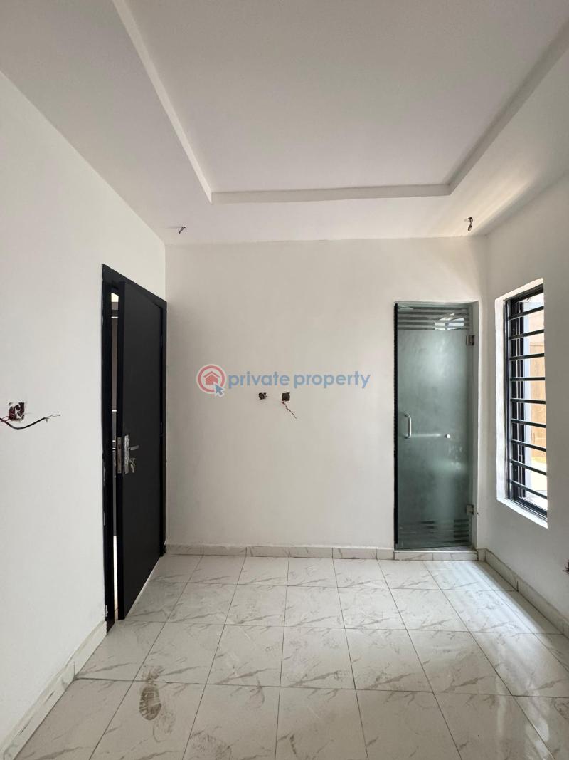 2 bedroom Flat & Apartment For Sale Gbagada Lagos - 11
