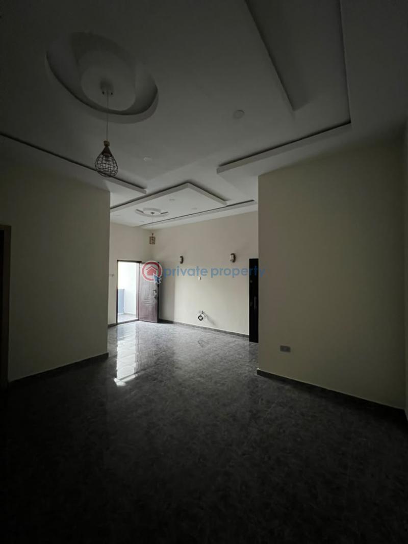 2 bedroom Block Of Flats For Rent Lekki Scheme 2, Laura Stephens Road Lekki Lekki Scheme 2 Ajah Lagos - 1