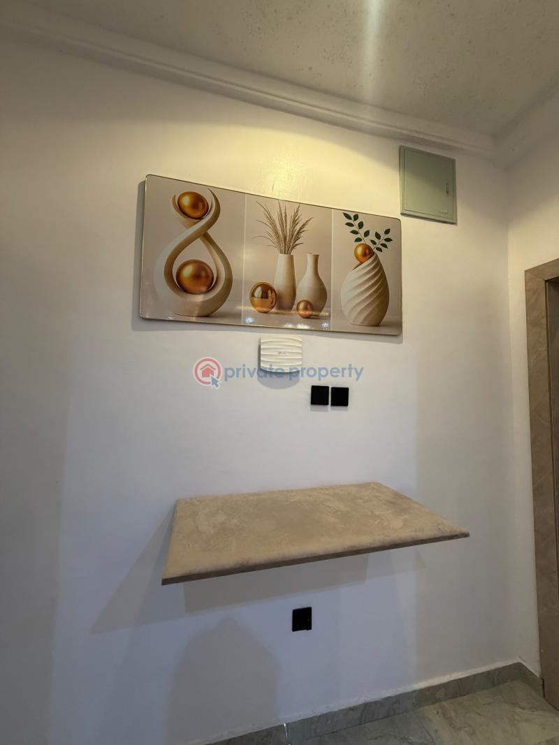 Flat & Apartment Short let St., Akala Express, Ibadan Ibadan Oyo - 8