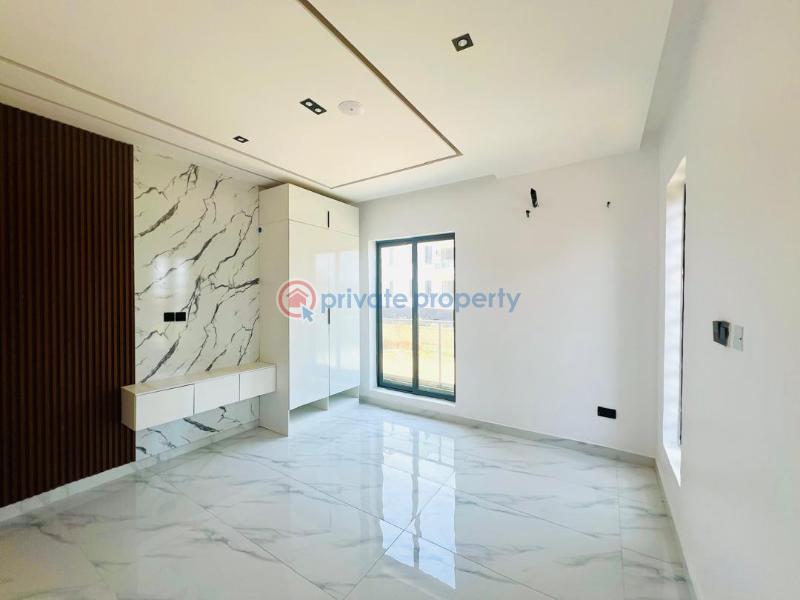 2 bedroom apartments in a fully serviced estate with swimming pool and elevator - 4 2 bedroom Block Of Flats For Sale Ikate Elegushi Lekki Lagos - 4