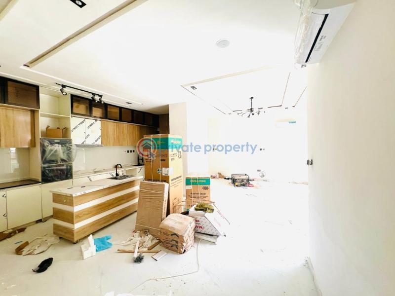 2 bedroom apartments in a fully serviced estate with swimming pool - 3 2 bedroom Block Of Flats For Sale Ikate Elegushi Lekki Lagos - 3