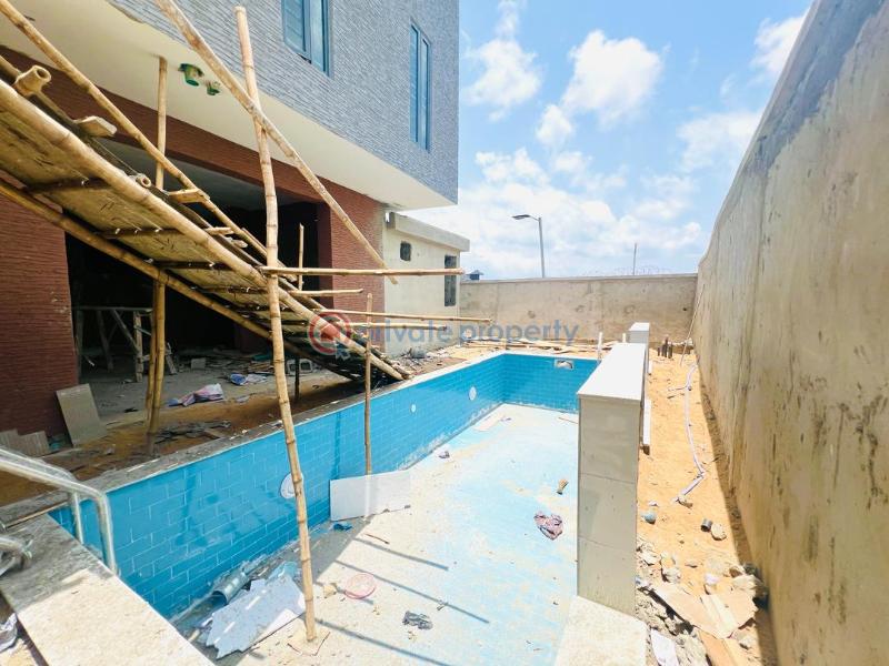 2 bedroom apartments in a fully serviced estate with swimming pool and elevator - 3 2 bedroom Block Of Flats For Sale Ikate Elegushi Lekki Lagos - 3