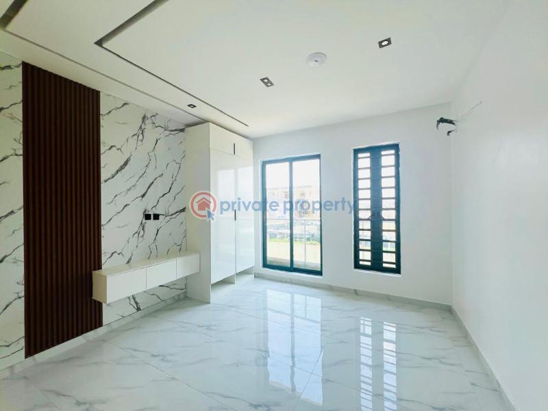 2 bedroom apartments in a fully serviced estate with swimming pool and elevator - 14 2 bedroom Block Of Flats For Sale Ikate Elegushi Lekki Lagos - 14