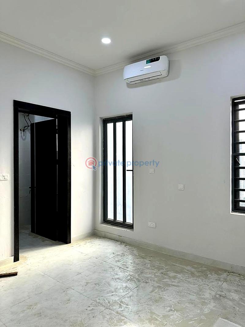 2 bedroom Flat & Apartment For Sale Lekki Phase 1 Lagos - 5