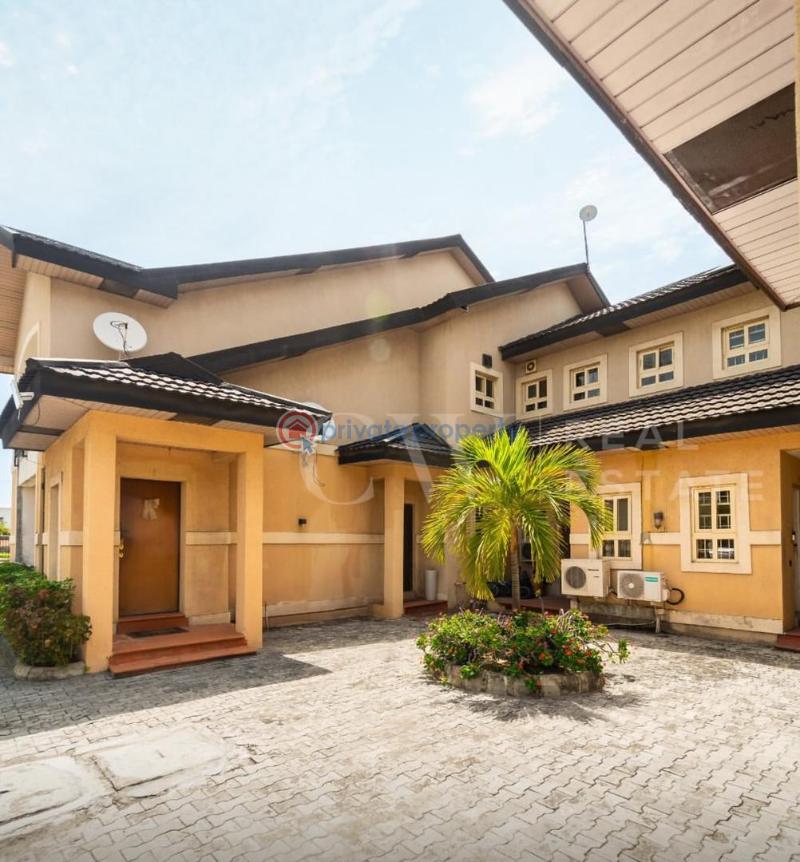 2 bedroom Flat & Apartment For Sale Lekki Phase 1 Lagos - 3