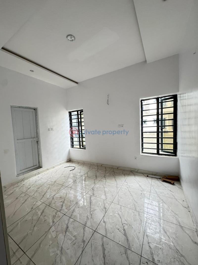2 bedroom Block Of Flats For Rent Ilaje Ajah Lagos - 2
