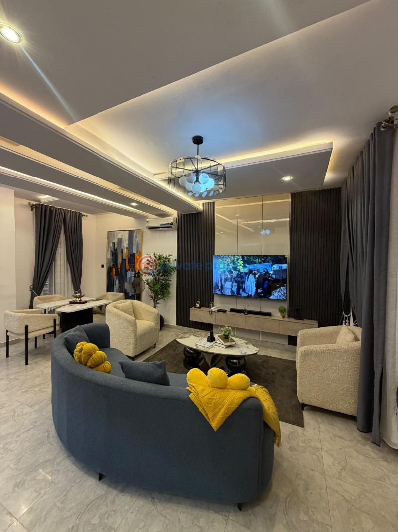 Flat & Apartment Short let St., Akala Express, Ibadan Ibadan Oyo - 1