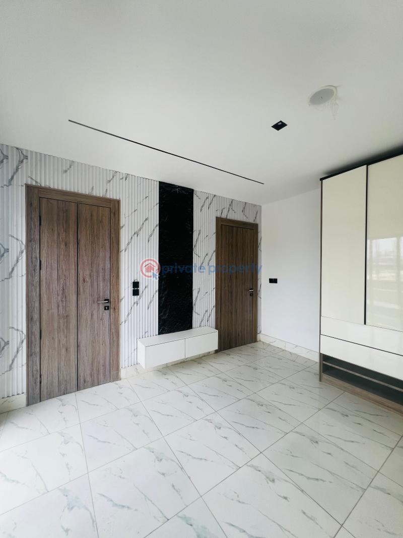 2 bedroom Block Of Flats For Sale Lekki Phase 1 Lagos - 17