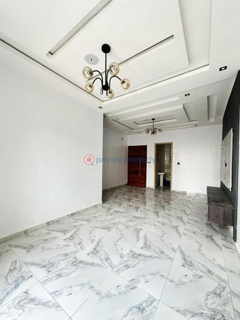 2 bedroom Block Of Flats For Sale Ikate Elegushi Lekki Lagos - 1