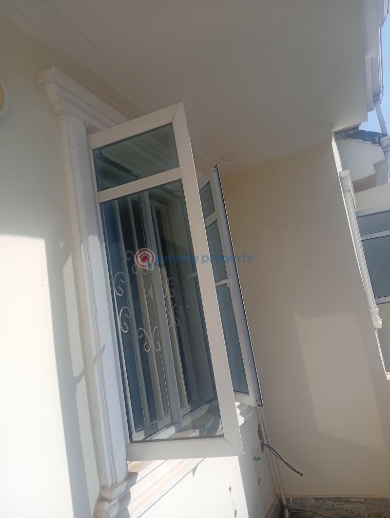 2 bedroom Block Of Flats For Rent Guzape Main Guzape Abuja Phase 1  - 3