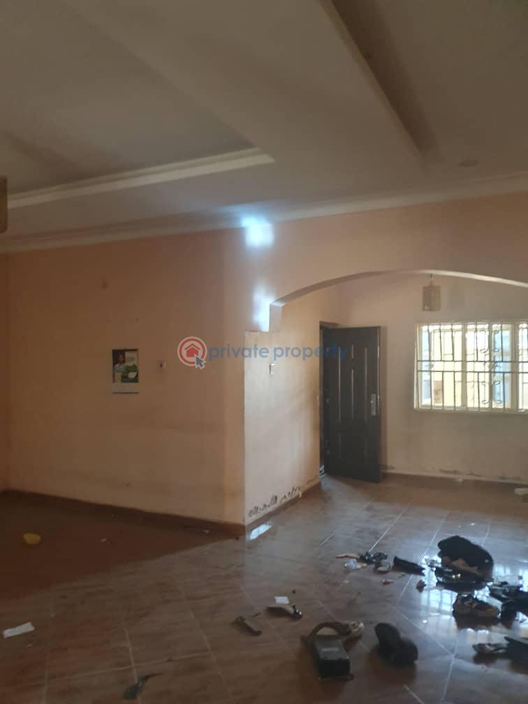 2 bedroom Block Of Flats For Rent Mtn Mask Behind City College Karu Extension Karu Abuja Phase 4  - 3