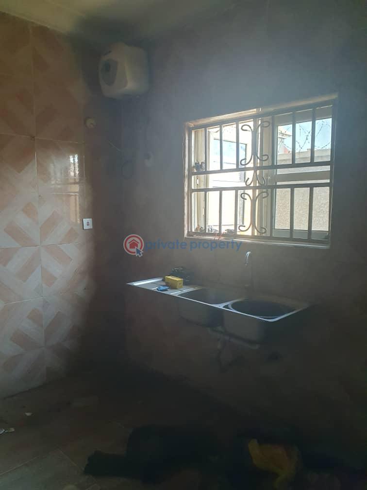 2 bedroom Block Of Flats For Rent Mtn Mask Behind City College Karu Extension Karu Abuja Phase 4  - 0