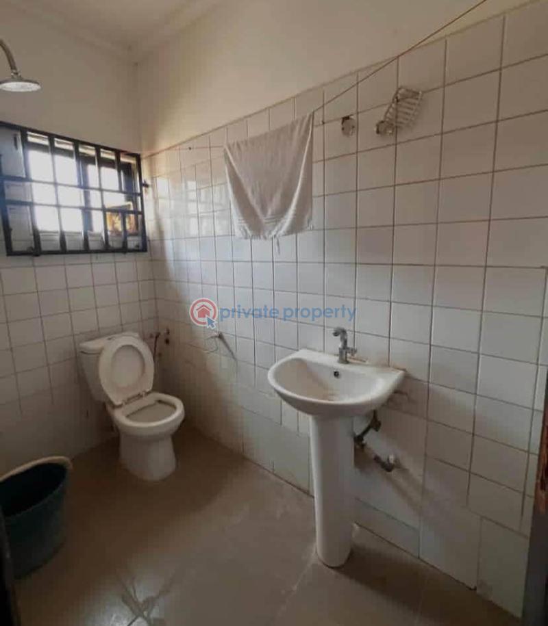2 bedroom House For Sale Kubwa Abuja Phase 4  - 4