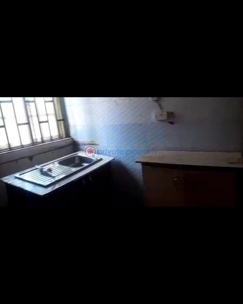 2 bedroom Block Of Flats For Rent Aco Estate Lugbe Abuja Phase 4  - 2