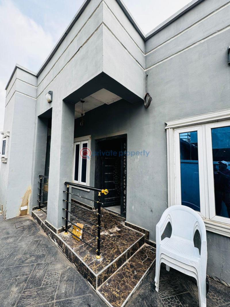 2 bedroom Bungalow For Rent Phase Ii, Kolapo Ishola Estate Gra, Akobobo, I Sc Akobo Ibadan Oyo - 1