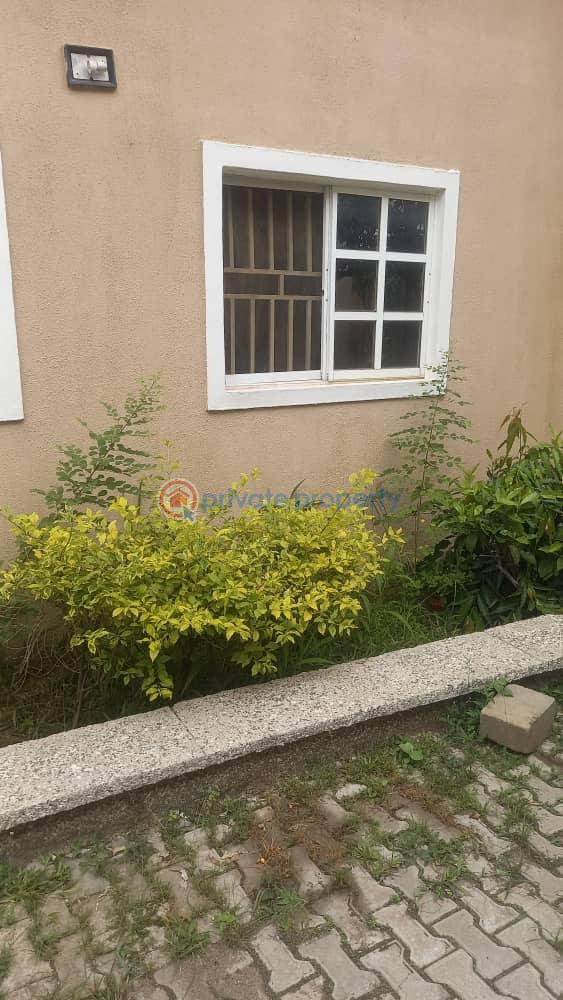 2 bedroom Bungalow For Rent Maitama Abuja Phase 1  - 3