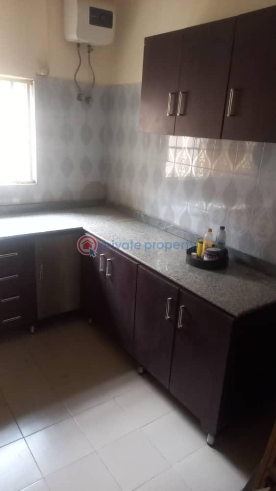2 bedroom Bungalow For Rent Maitama Abuja Phase 1  - 4