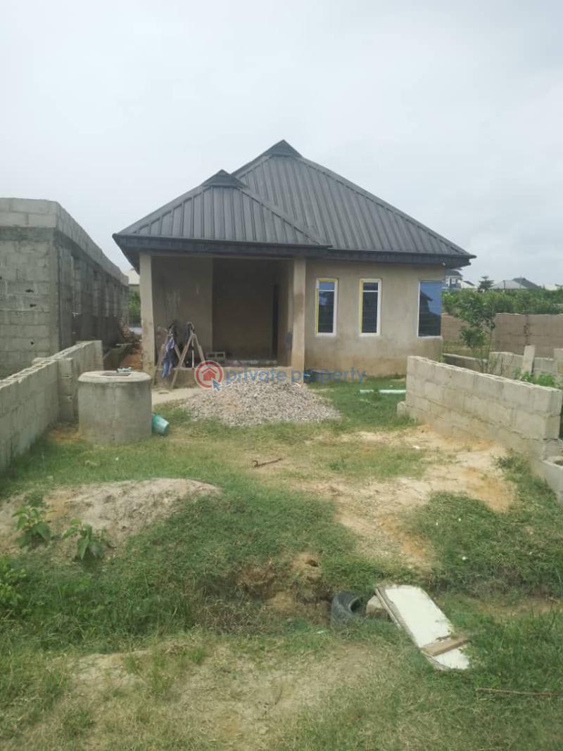 2 bedroom Bungalow For Sale Igbogbo Ikorodu Lagos