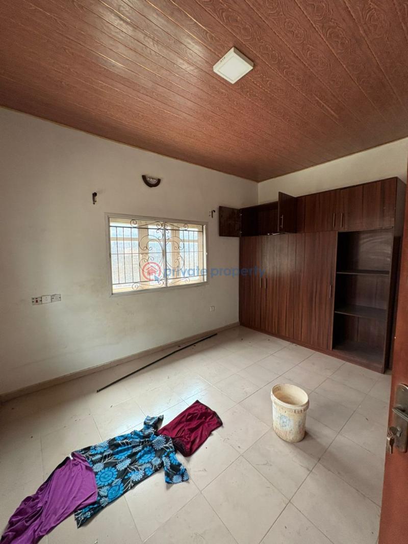 Flat & Apartment For Rent Location: Kolapo Ishola Gra Ibadan Oyo - 5