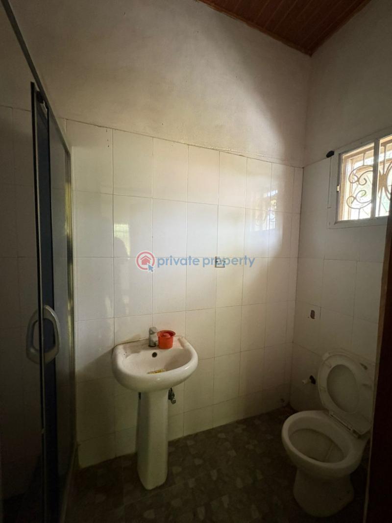 Flat & Apartment For Rent Location: Kolapo Ishola Gra Ibadan Oyo - 7