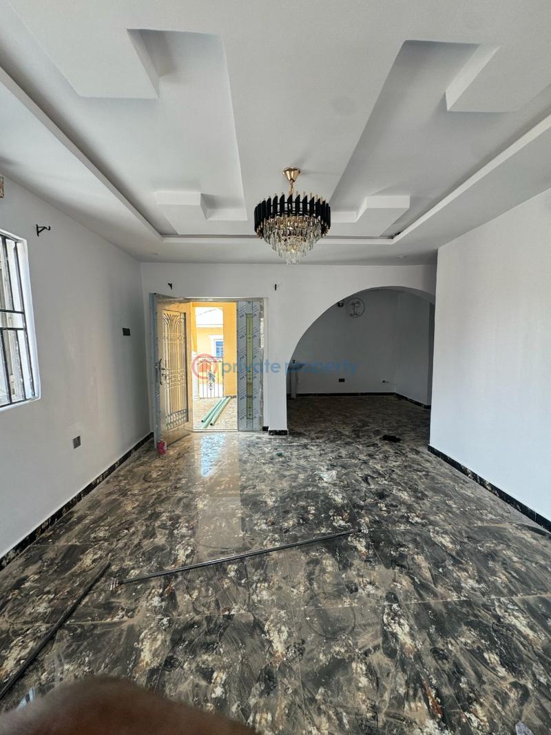 2 bedroom Block Of Flats For Rent Akinsola Farm, Alapata, After Lifeforte Apete Ibadan Oyo - 9