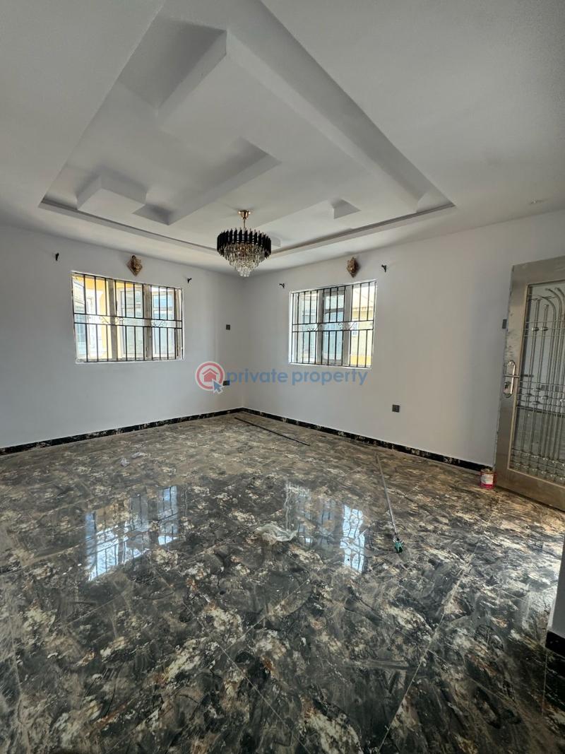 2 bedroom Block Of Flats For Rent Akinsola Farm, Alapata, After Lifeforte Apete Ibadan Oyo - 5