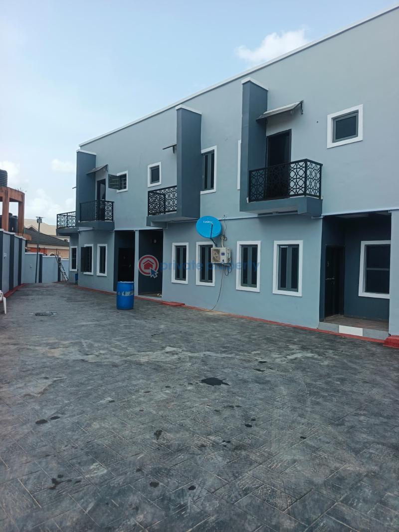 2 bedroom Duplex For Rent Golden Palace, Opp. Wcci Junction, Akala Express, Oluyole Extension, Ibadan Akala Express Ibadan Oyo - 0