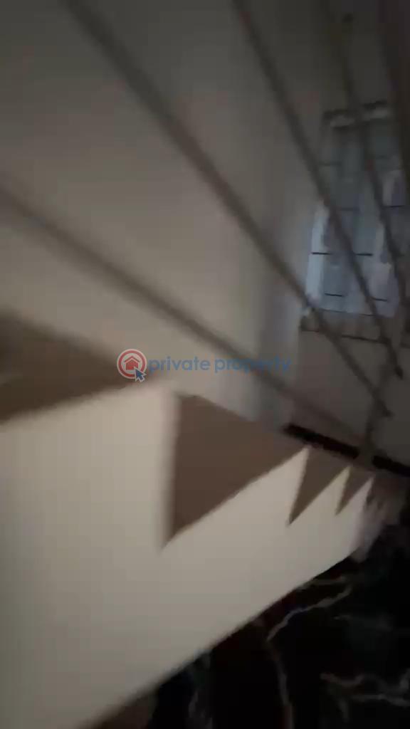 2 bedroom Block Of Flats For Rent Odelola Estate Off Adelabu Street, Surulere, Lagos Gbaja Surulere Lagos - 4