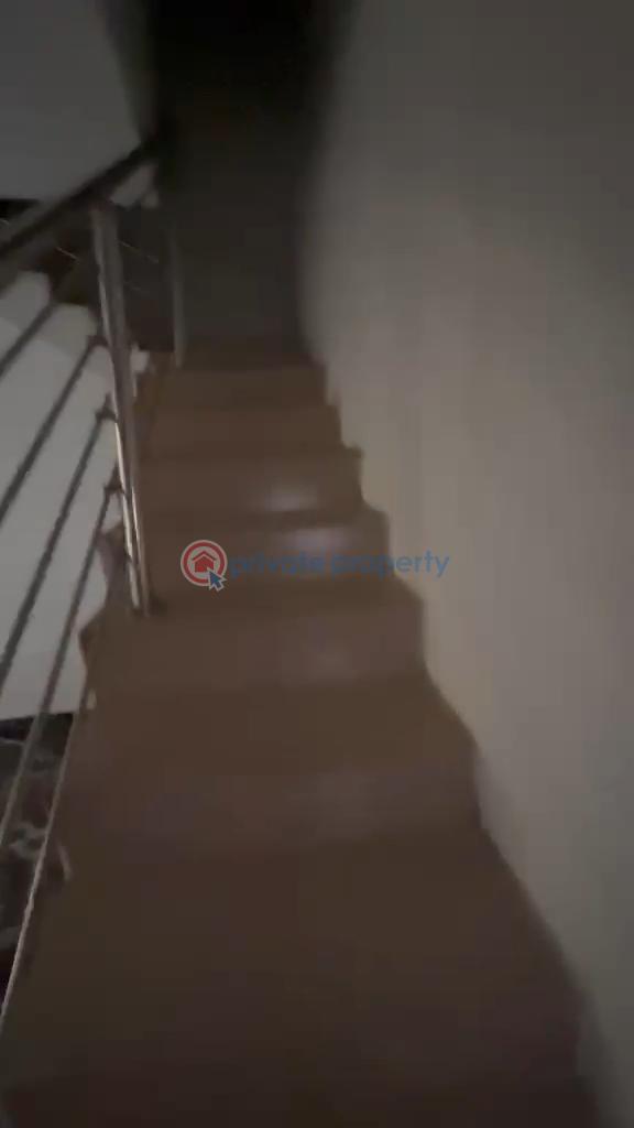 2 bedroom Block Of Flats For Rent Odelola Estate Off Adelabu Street, Surulere, Lagos Gbaja Surulere Lagos - 3