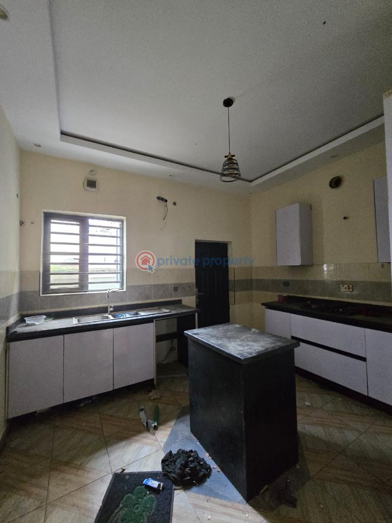 House For Rent Omole Phase 2 Ojodu Lagos - 2