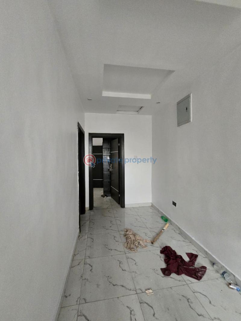 House For Rent Omole Phase 2 Ojodu Lagos - 1