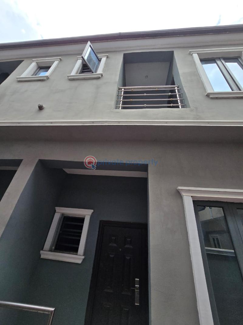 House For Rent Omole Phase 2 Ojodu Lagos - 0